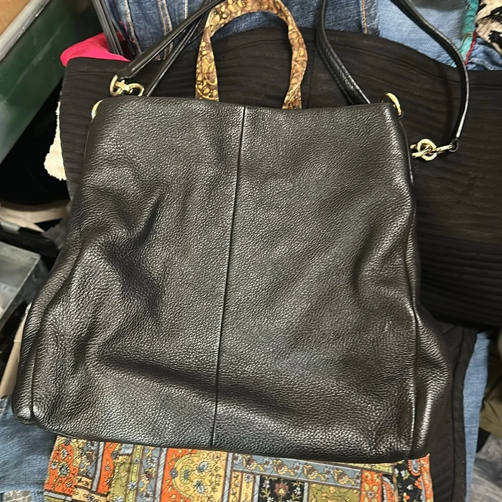 Like new black and gold coach bag - Picture 2 of 7